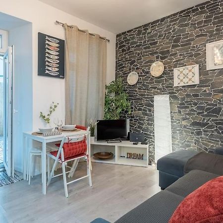 Modern Rustic Apartment In Graca Lisboa Exteriör bild